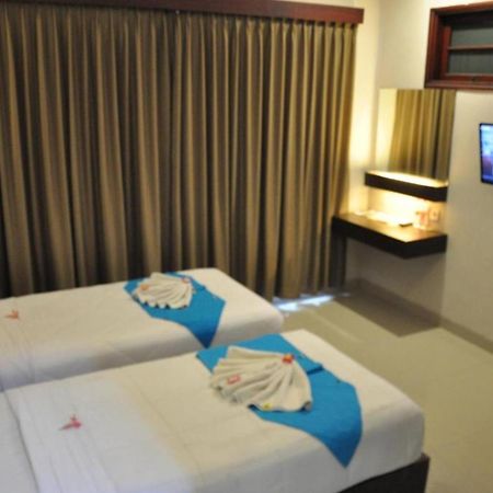 Akarsa Transit Hotel Sanur Kültér fotó