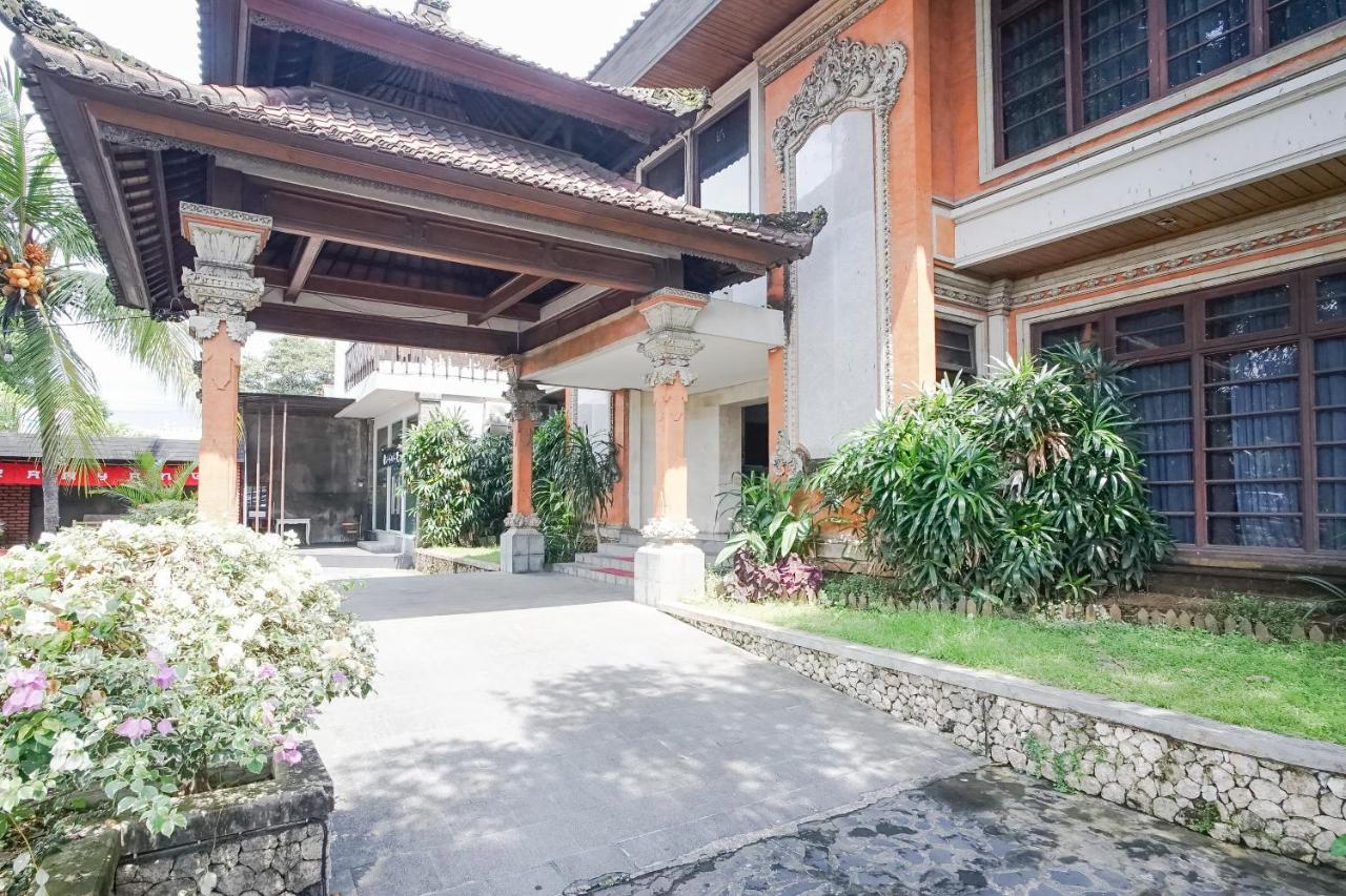 Akarsa Transit Hotel Sanur Kültér fotó