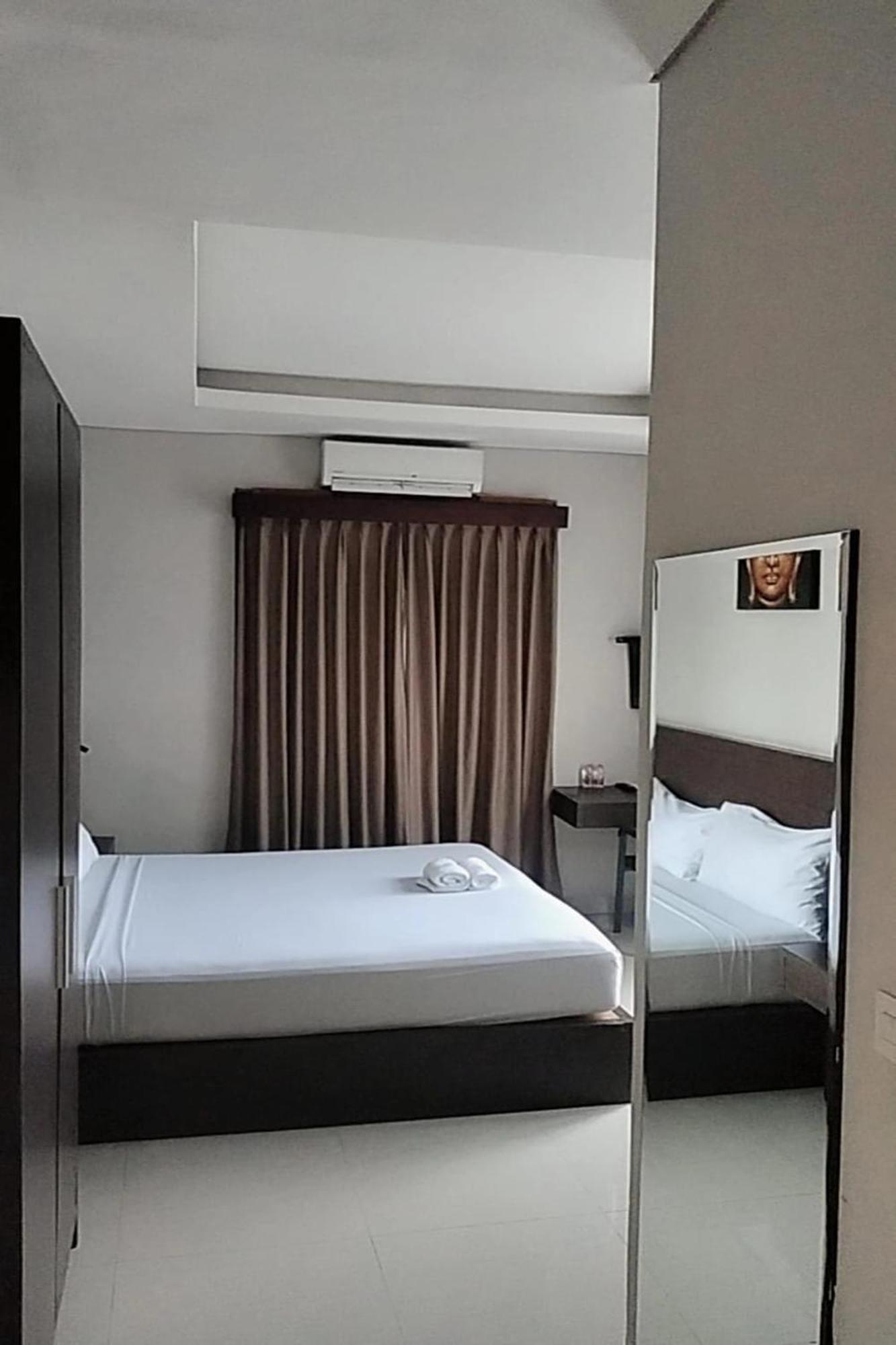 Akarsa Transit Hotel Sanur Kültér fotó