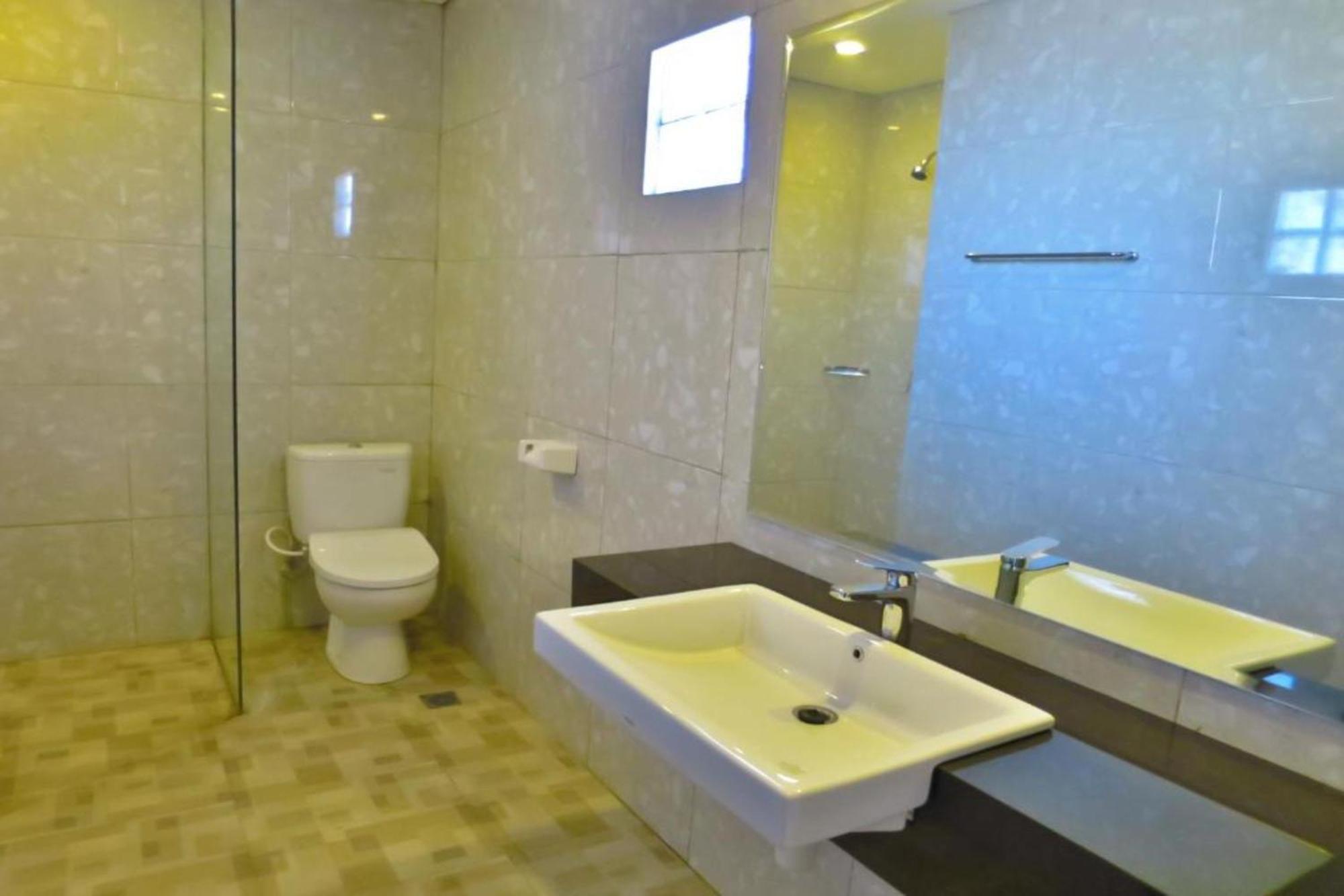 Akarsa Transit Hotel Sanur Kültér fotó